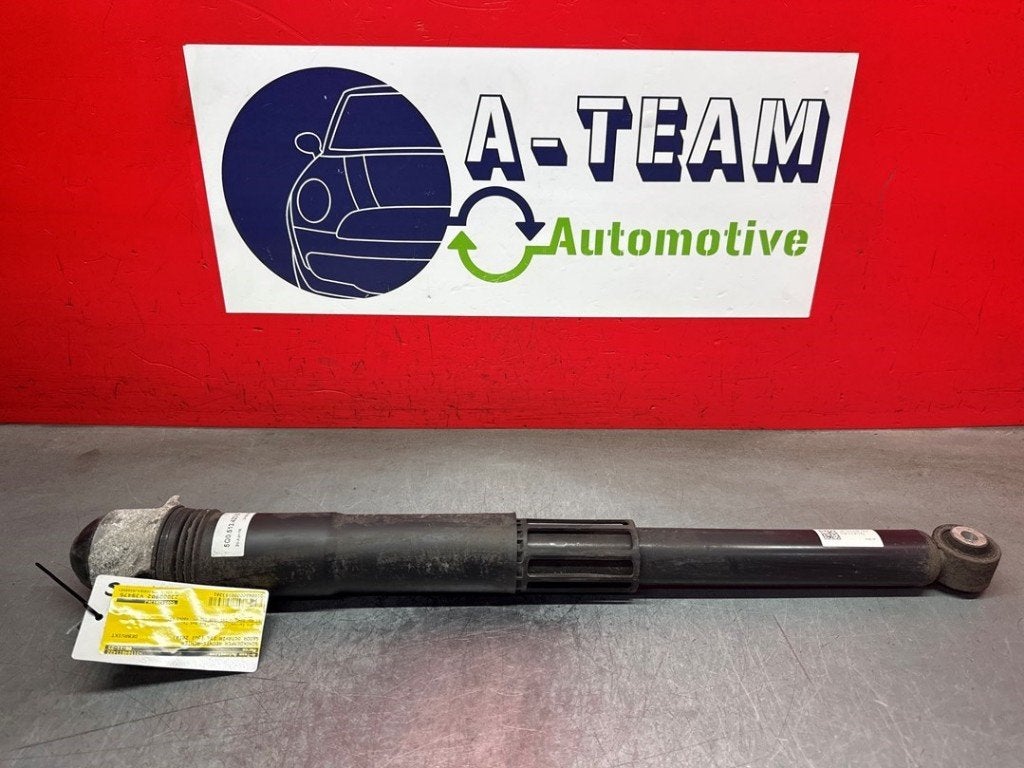 AMORTISSEUR ARRIÈRE DROIT Skoda Octavia Combi (5EAC), Utilisé, Info@skoda-auto.de, Skoda, Max-Planck-Straße  3-5
64331  Weiterstadt, DE