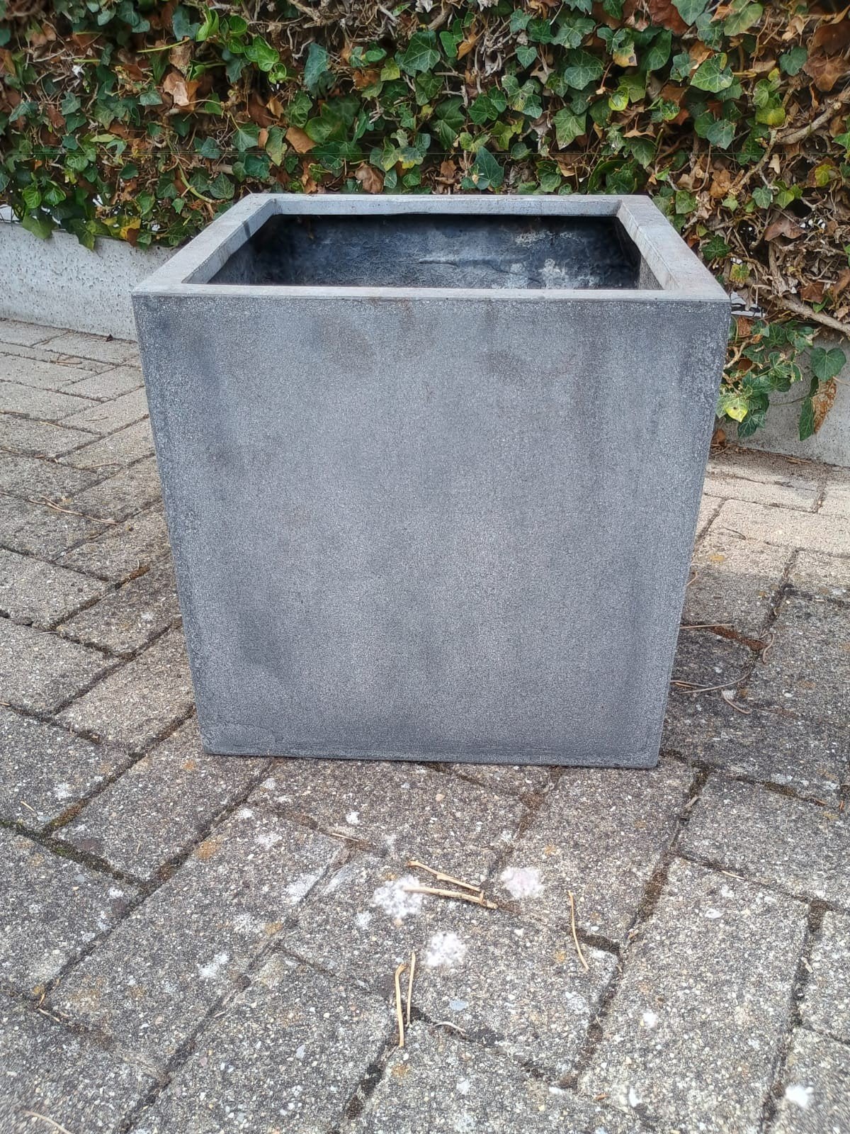 polyester bloembak 40cm×40cm, Tuin en Terras, Bloembakken en Plantenbakken, Ophalen, Zo goed als nieuw, Kunststof, Balkon