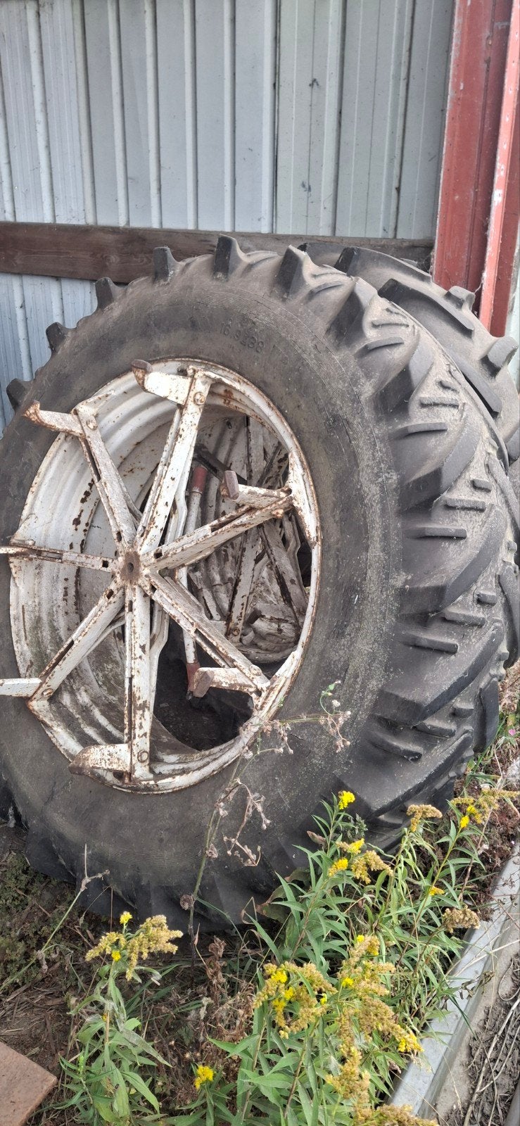 molcon dubbellucht 16.9R38, Zakelijke goederen, Landbouw | Onderdelen | Banden, Velgen en Assen, Ophalen