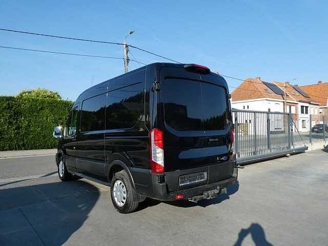Ford Transit 2T L2- H2 2.0 TDCi 136pk Automaat 3pl Trend, Autos, Camionnettes & Utilitaires, 94 kW, Achat, Euro 6, 3 places