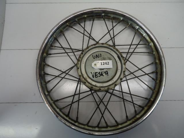 Vespa Velg D1-33405, Motoren
