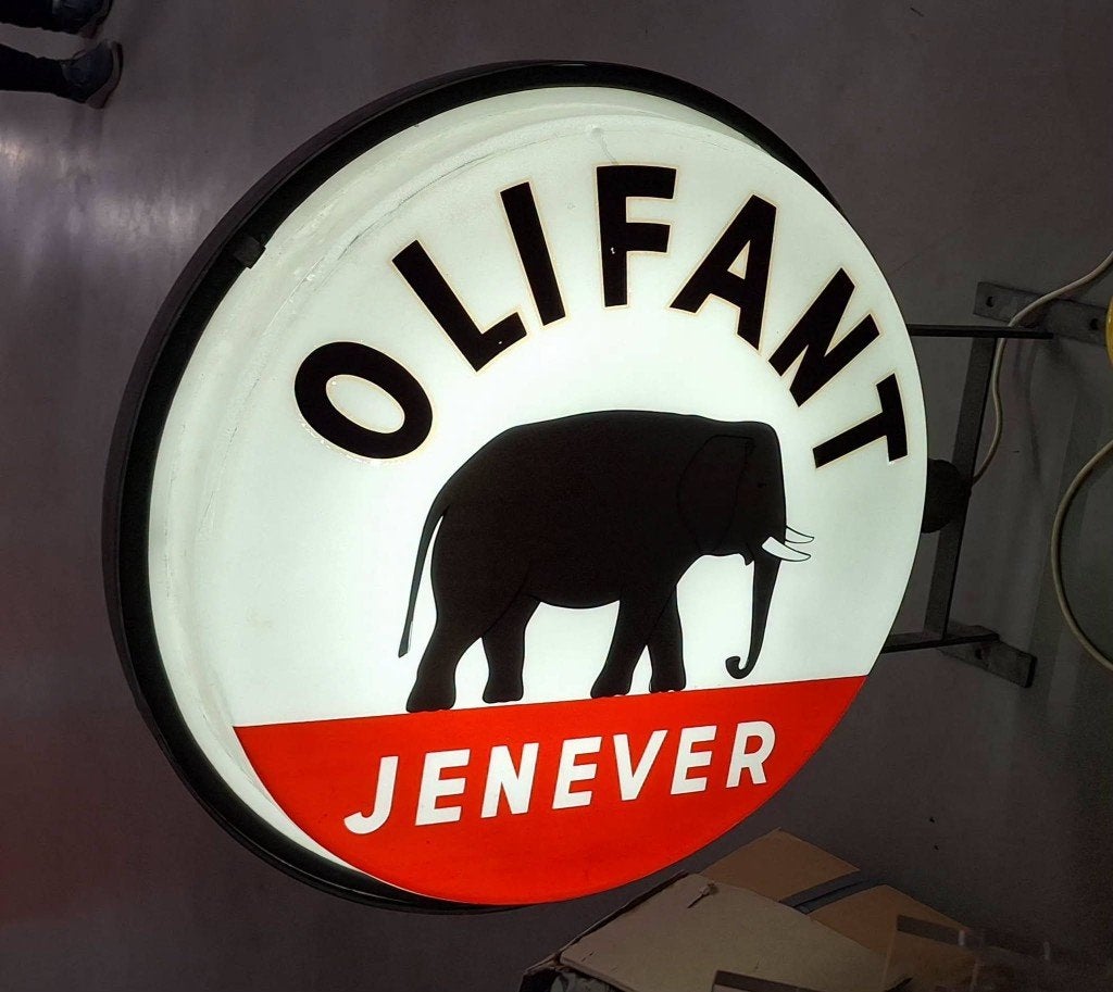Grote dubbelzijdige lichtbak voor Olifant Jonge Jenever., Ophalen, Gebruikt, Lichtbak of (neon) lamp