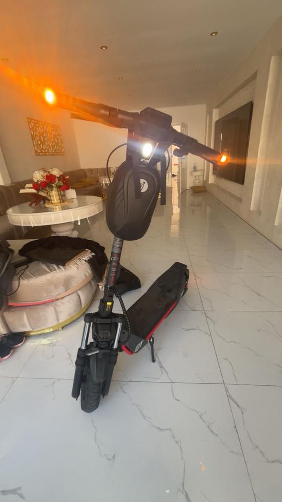 Segway ZT3 Pro elektrische step, Ophalen, Zo goed als nieuw, Elektrische step (E-scooter)