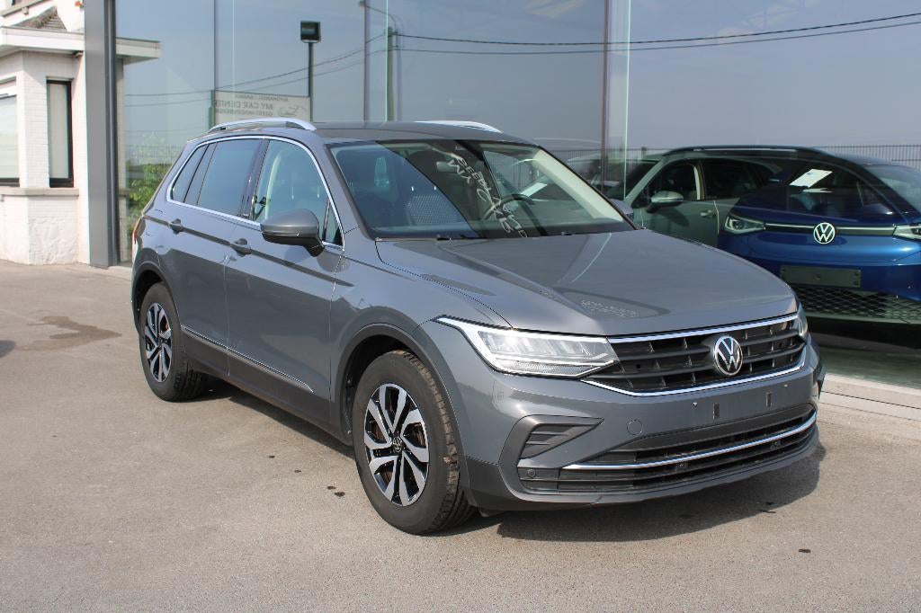 VOLKSWAGEN TIGUAN 1.5TSI ACT ACTIVE-VEEL OPTIES, 144 g/km, 1498 cc, Euro 6, https://public.car-pass.be/vhr/271f68d0-2d36-40be-96dd-43b006d475e1