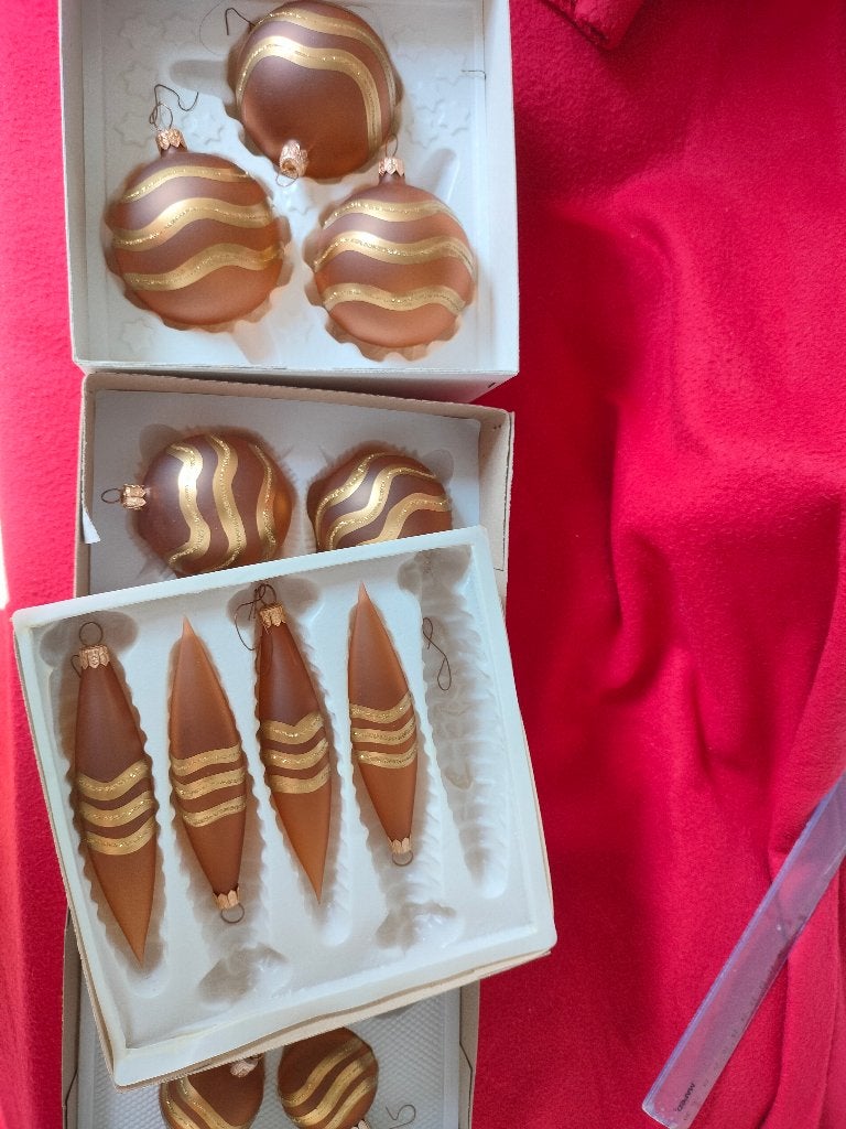 lot 16 glazen kerstballen bruin goud kerstboom kerstmis, Ophalen of Verzenden, Zo goed als nieuw