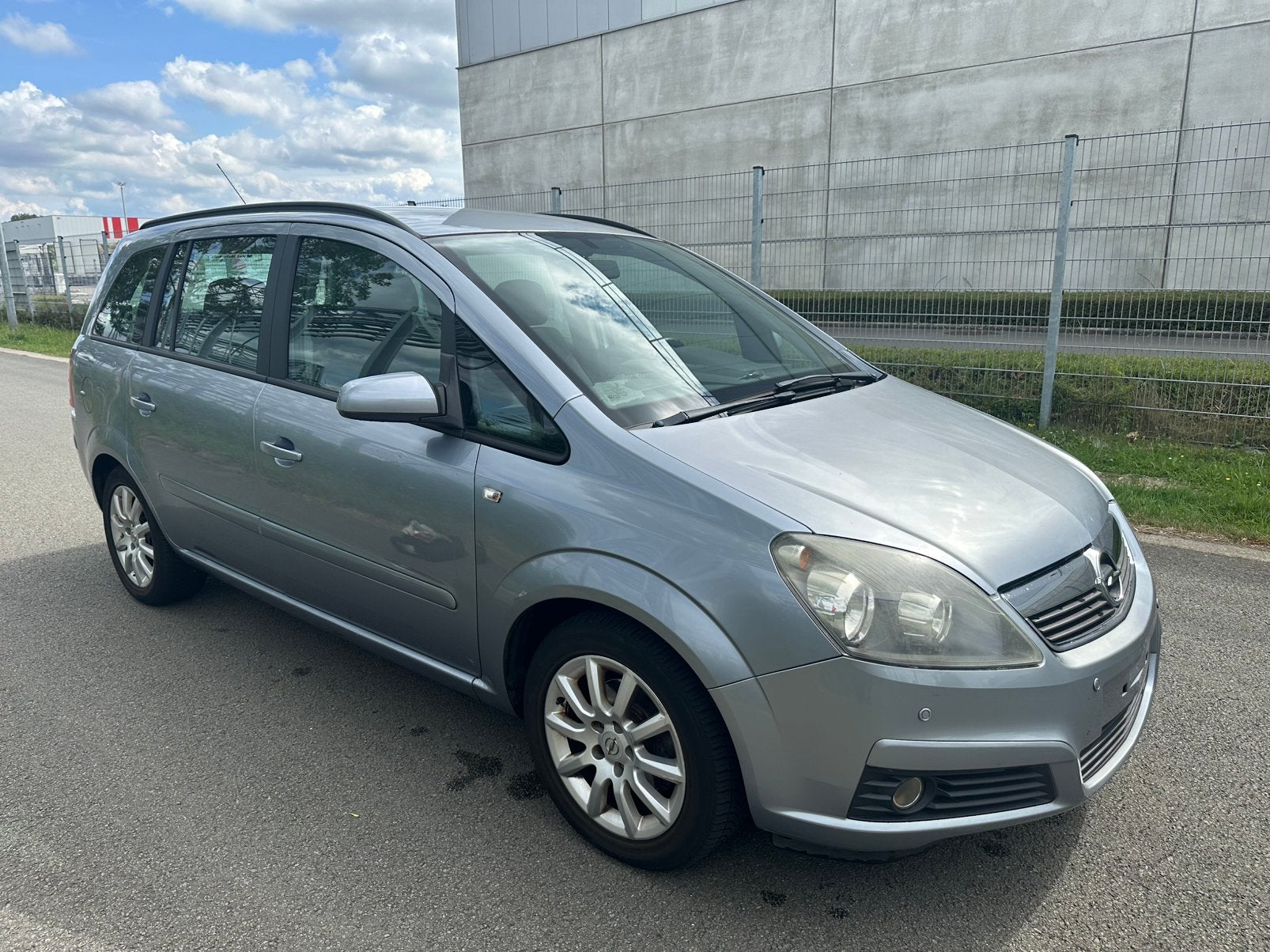 Opel Zafira|Benzine|Automaat|7Zitplaatsen|Garantie+Keuring, Autos, Opel, Achat, Entreprise, Entretenue par le concessionnaire