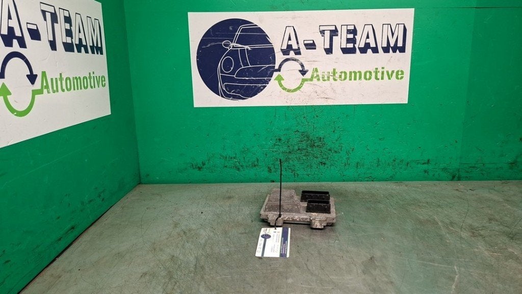 CALCULATEUR MOTEUR ECU Opel Corsa D (|55576685|), Utilisé, Opel