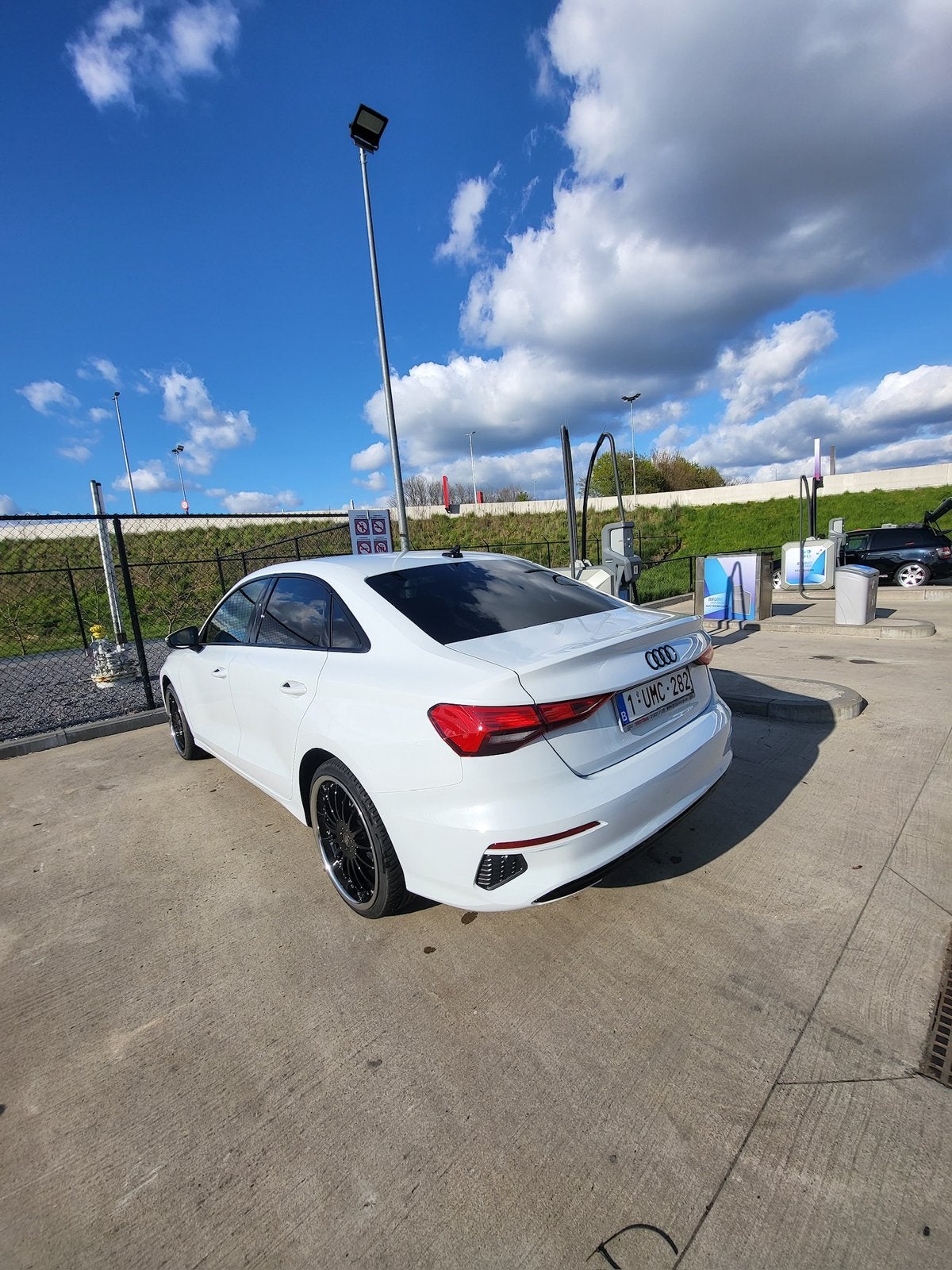 Audi A3 berline 2.0 diesel, Autos, Cuir, Ordinateur de bord, Noir, 5 portes