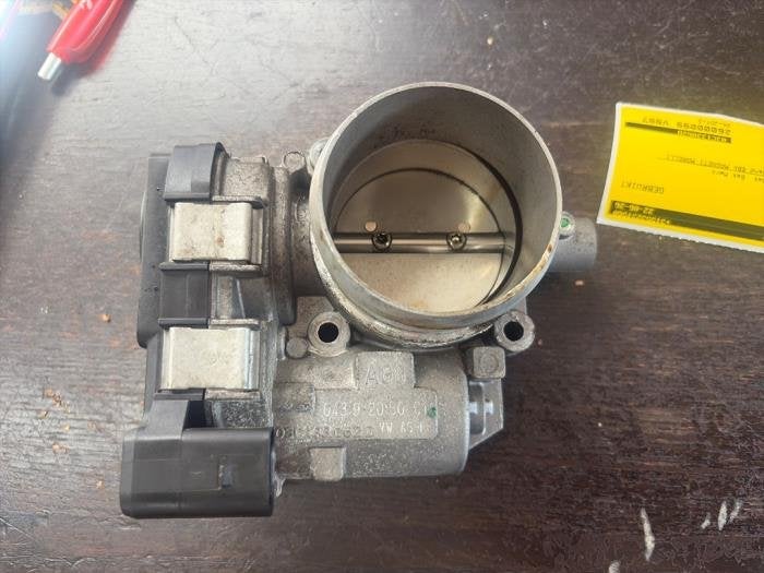 Boîtier accélérateur d'un Volkswagen Tiguan, Volkswagen, -, 3 mois de garantie, Utilisé
