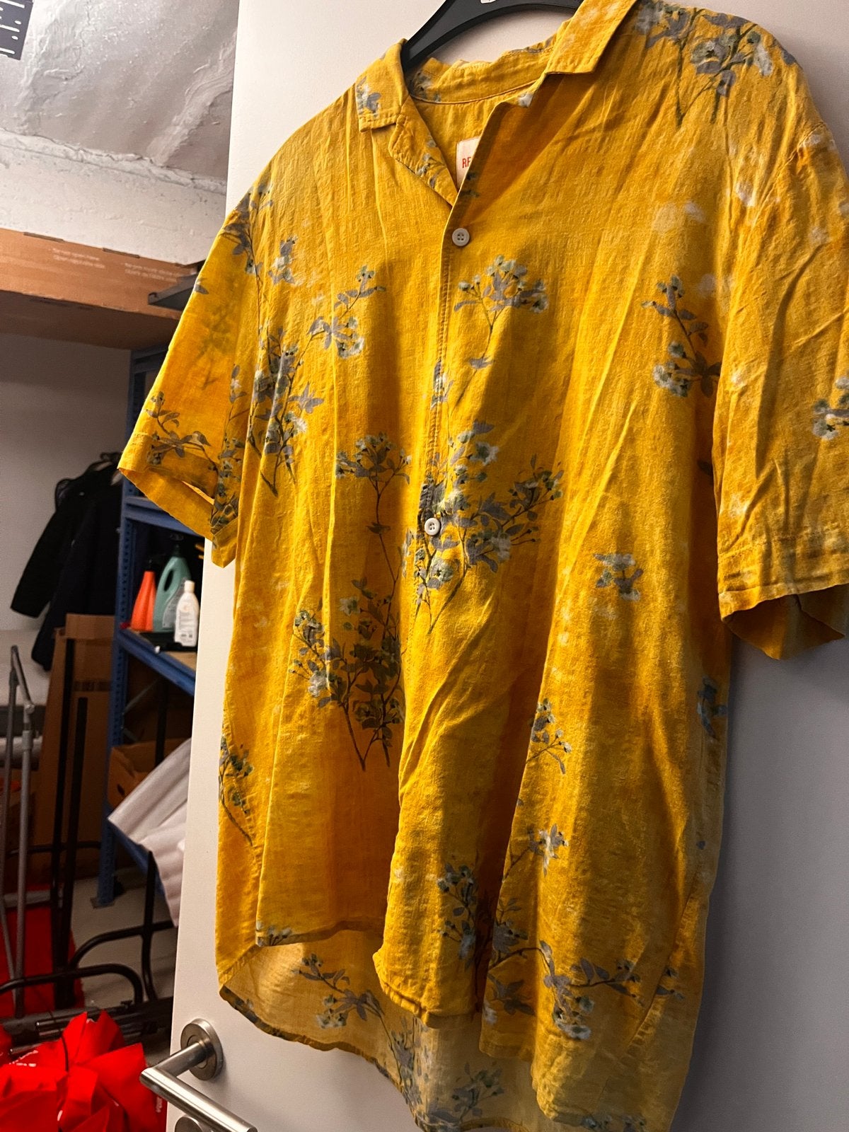 Chemise Révolution taille M, Enlèvement ou Envoi, Comme neuf, Jaune