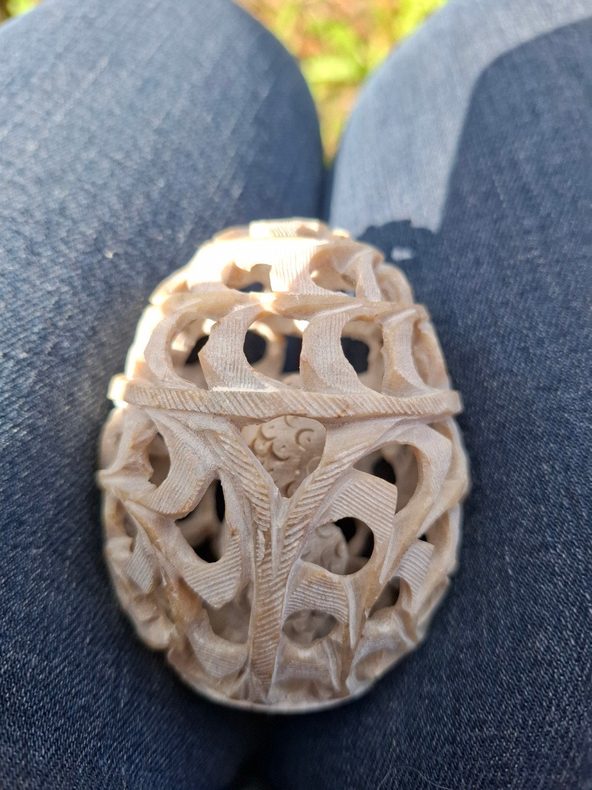 Œuf décoratif ajouré avec hibou a l intérieur, Enlèvement ou Envoi