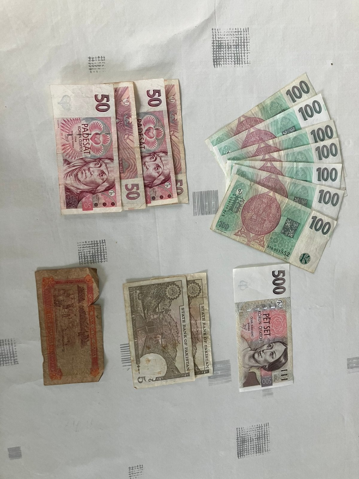 Slechts 250€ — Grote collectie buitenlandse bankbiljetten, Ophalen, Bankbiljetten