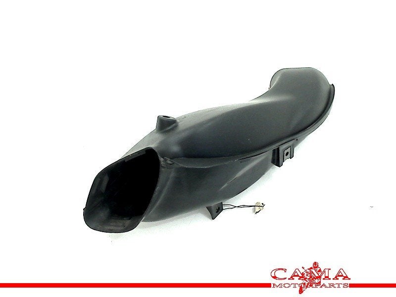 LUCHTINLAAT LINKS GSX R 600 2004-2005 (GSXR600 K4 / K5), Dhr. S. di Majo, Gebruikt, Info@cama-motorparts.nl, P.J. Troelstraweg 8 8
3144 CX  MAASSLUIS, NL