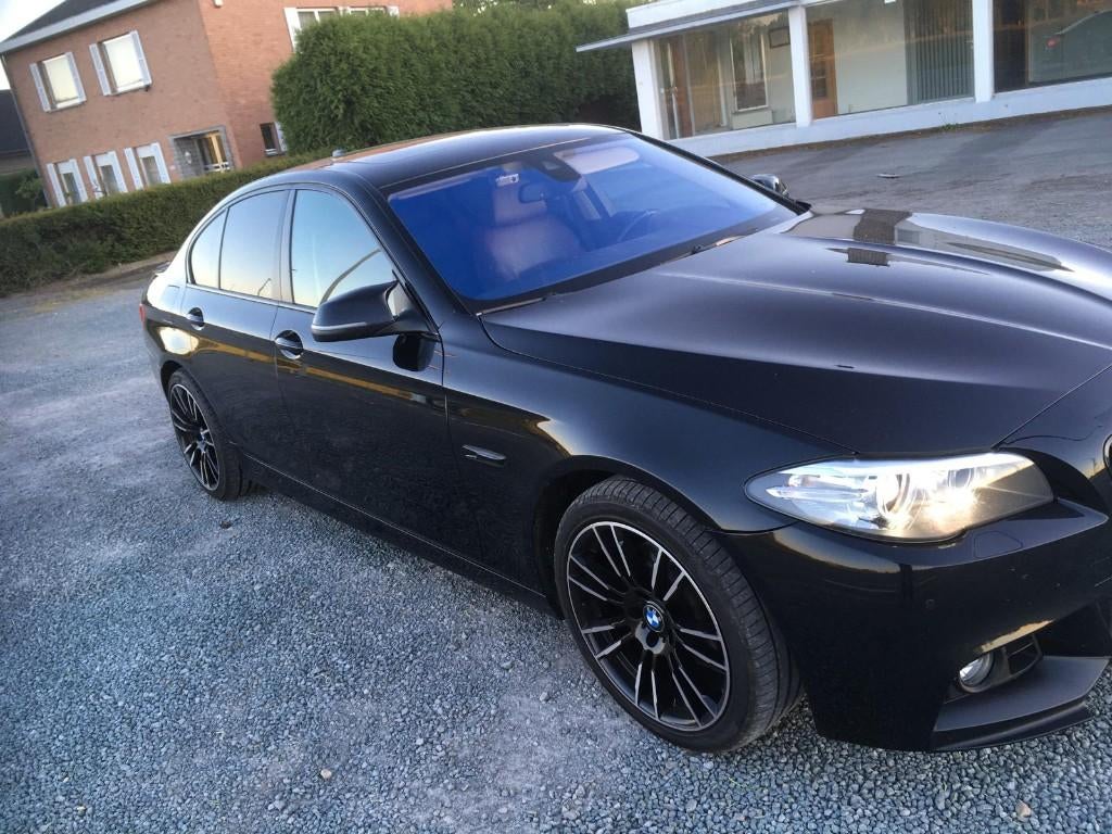Bmw 518d * Sport pack * Schade vooraan koplamp/vleugel, Auto's, BMW, Bedrijf, Te koop, 5 Reeks, ABS, Airbags, Airconditioning