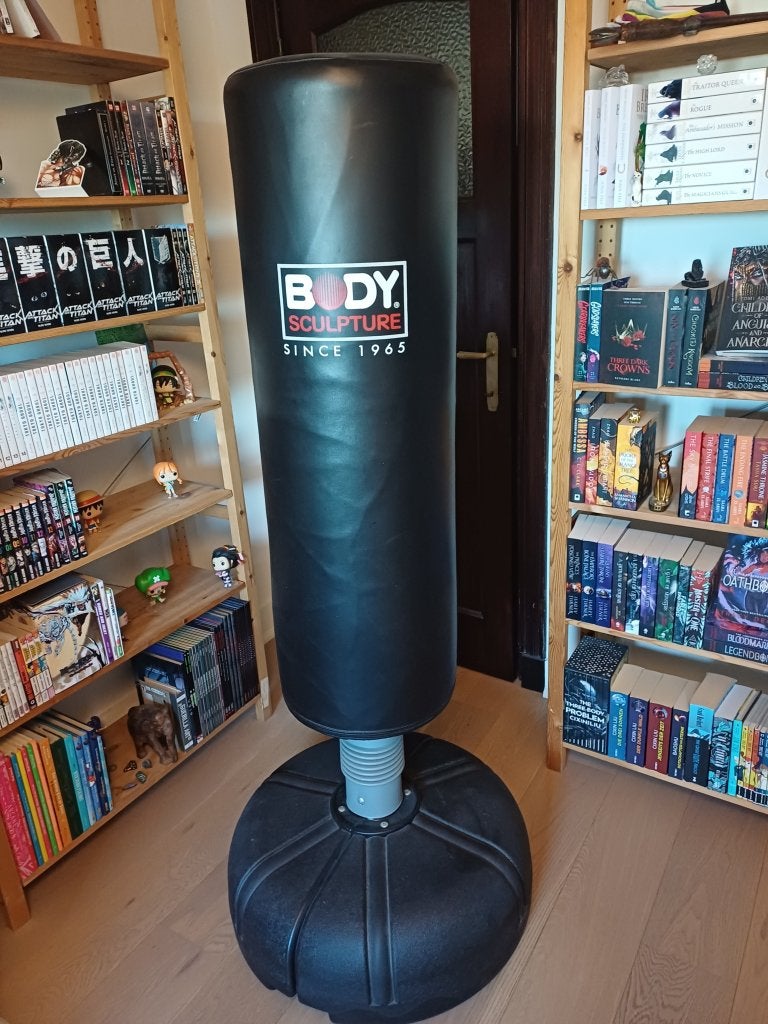 Sac de frappe sur pied pour boxe et arts martiaux, Enlèvement, Comme neuf, Autres, Équipement d'arts martiaux