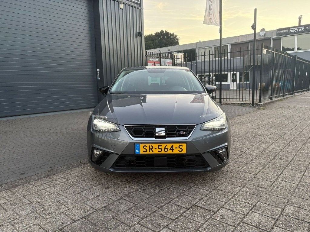 Seat Ibiza FR, Argent ou Gris, Achat, Euro 6, Boîte manuelle