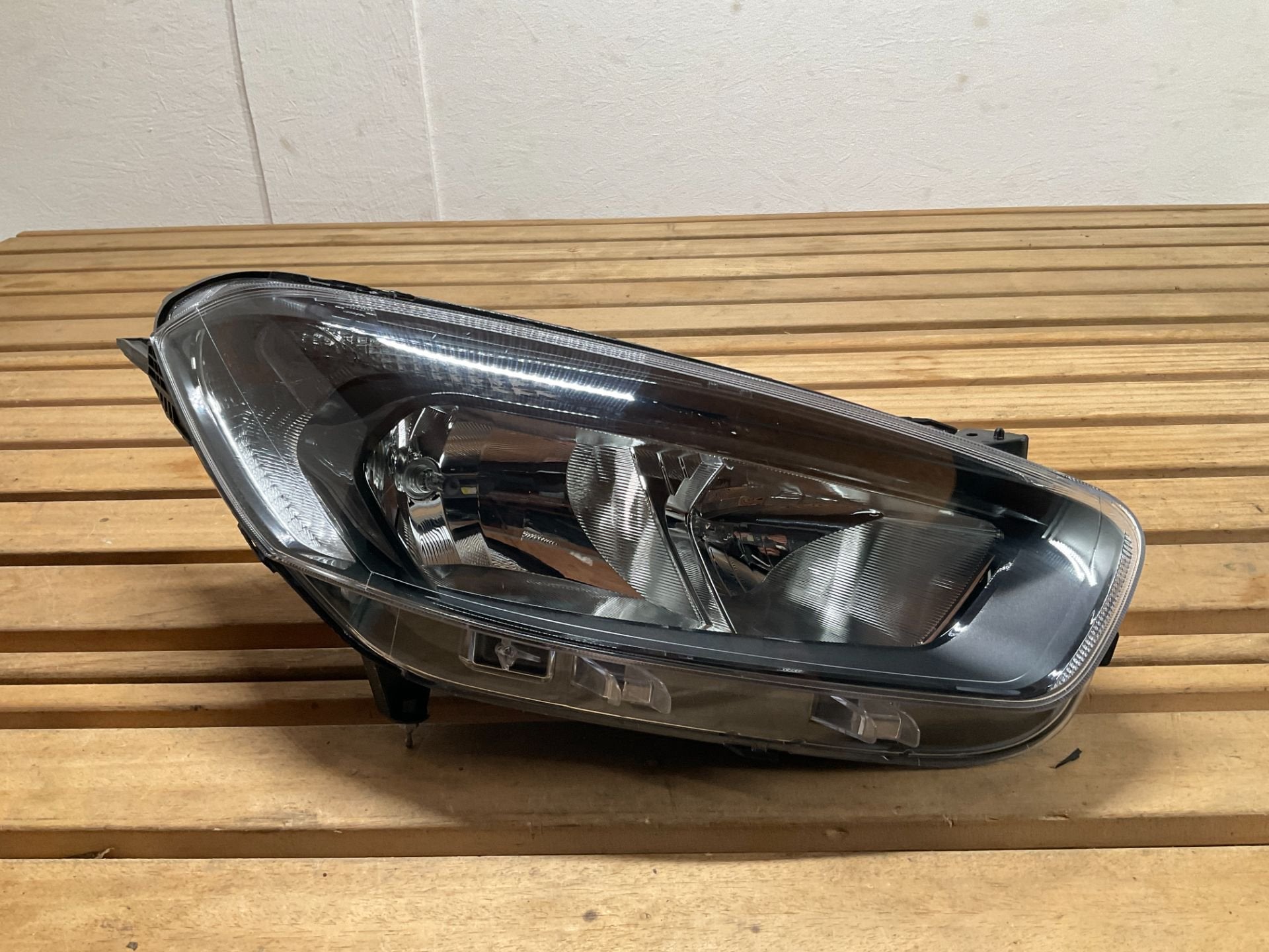 Koplamp Ford Transit Courier ET7613W029CM Rechts b5-549, Gebruikt, Info@ford.com, Ford, Ford Motor Company