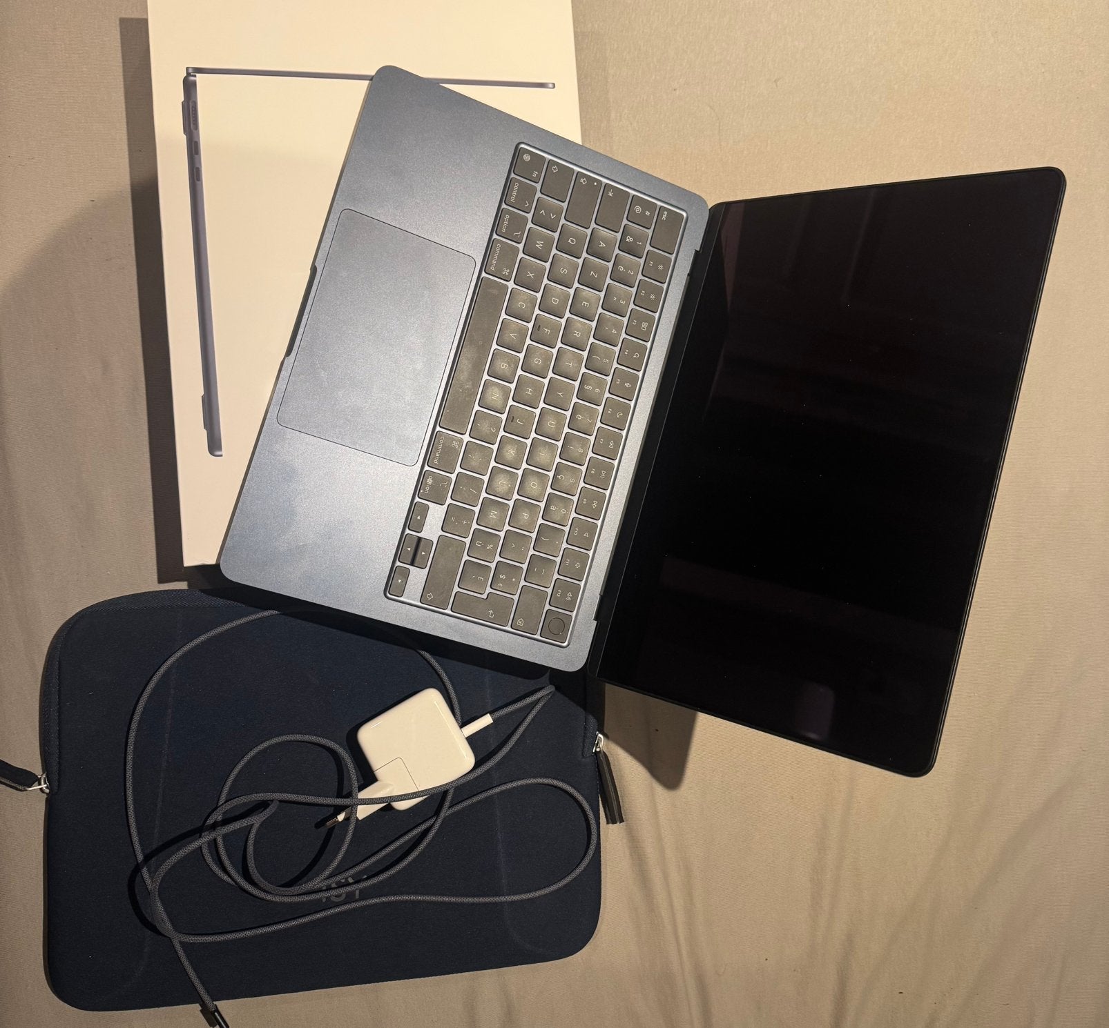 aplle macbook air m2, Informatique & Logiciels, Chromebooks, 15 pouces, 8 GB, Comme neuf, Enlèvement