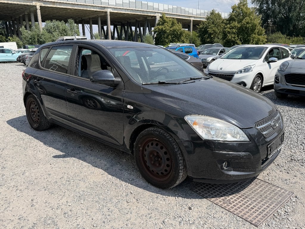 kia ceed roule super bien, Achat, Entreprise, Boîte manuelle, Noir