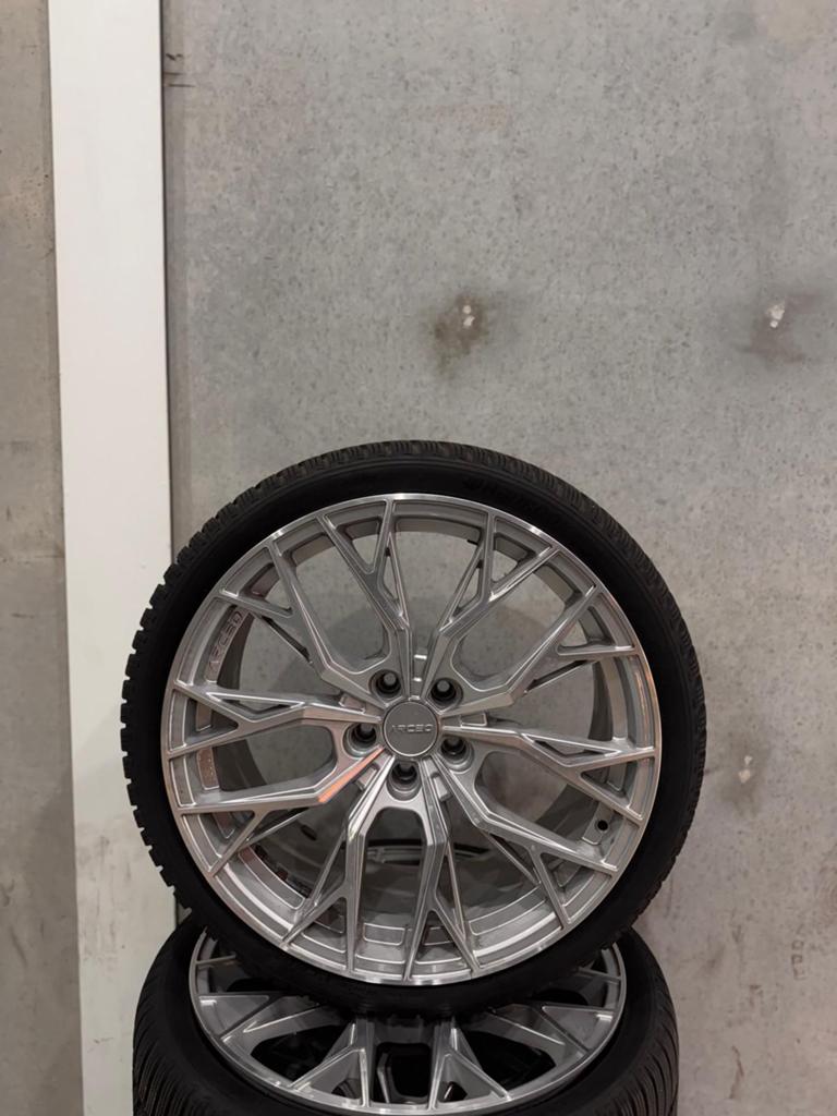 20 INCH ARCEO SET + WINTER BANDEN, Pneus hiver, Pneu(s), Enlèvement, 20 pouces