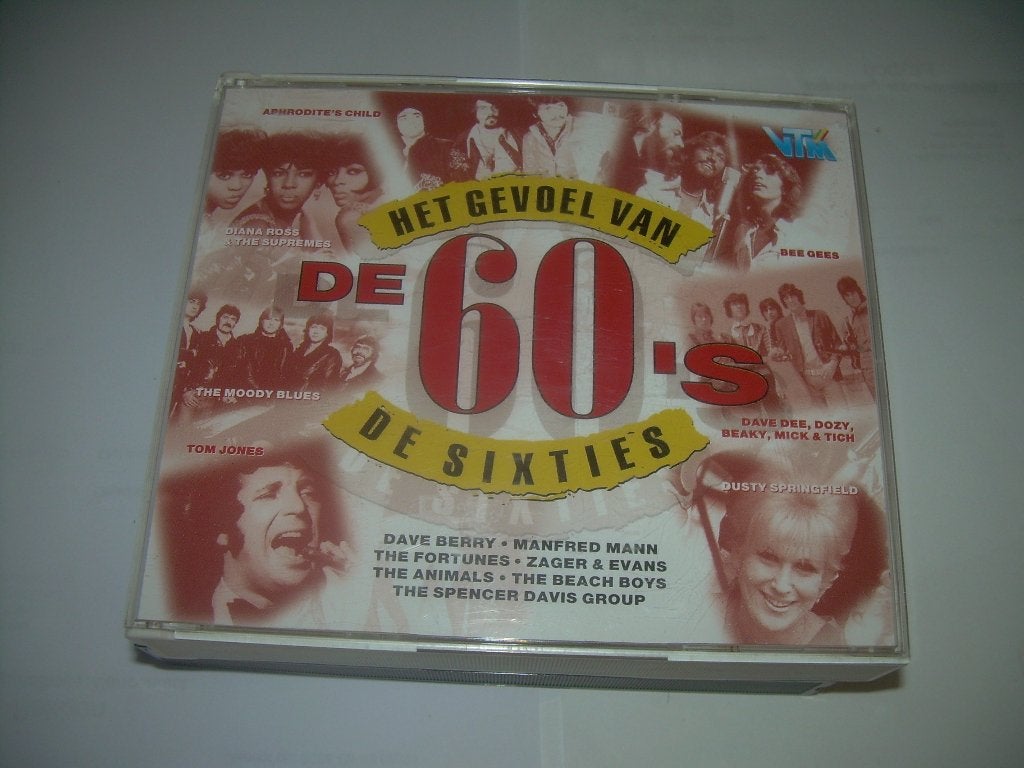 COFFRET 2 CD - VTM - THE FEELING OF THE SIXTIES, CD & DVD, CD | Compilations, Enlèvement ou Envoi, Premier pressage, Comme neuf