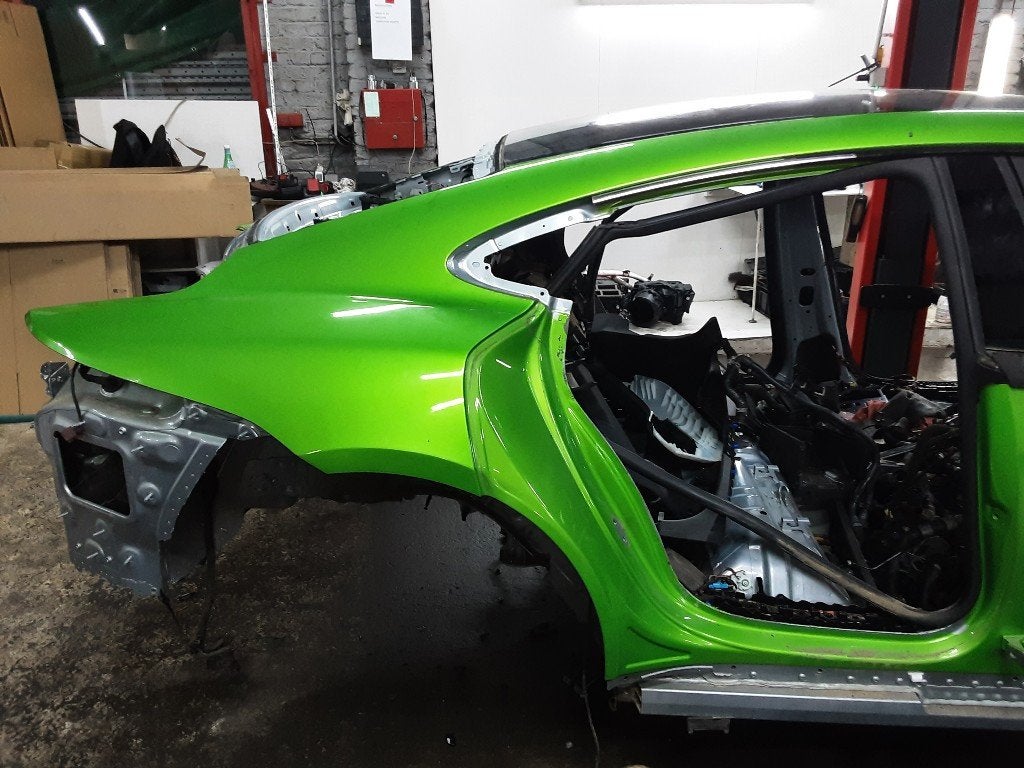 AILE ARRIÈRE DROIT Porsche Taycan (Y1A) (01-2019/12-2023), Garde-boue, Utilisé, Arrière, Rue de l'Espoir 34 34
4030  GRIVEGNÉE, BE
