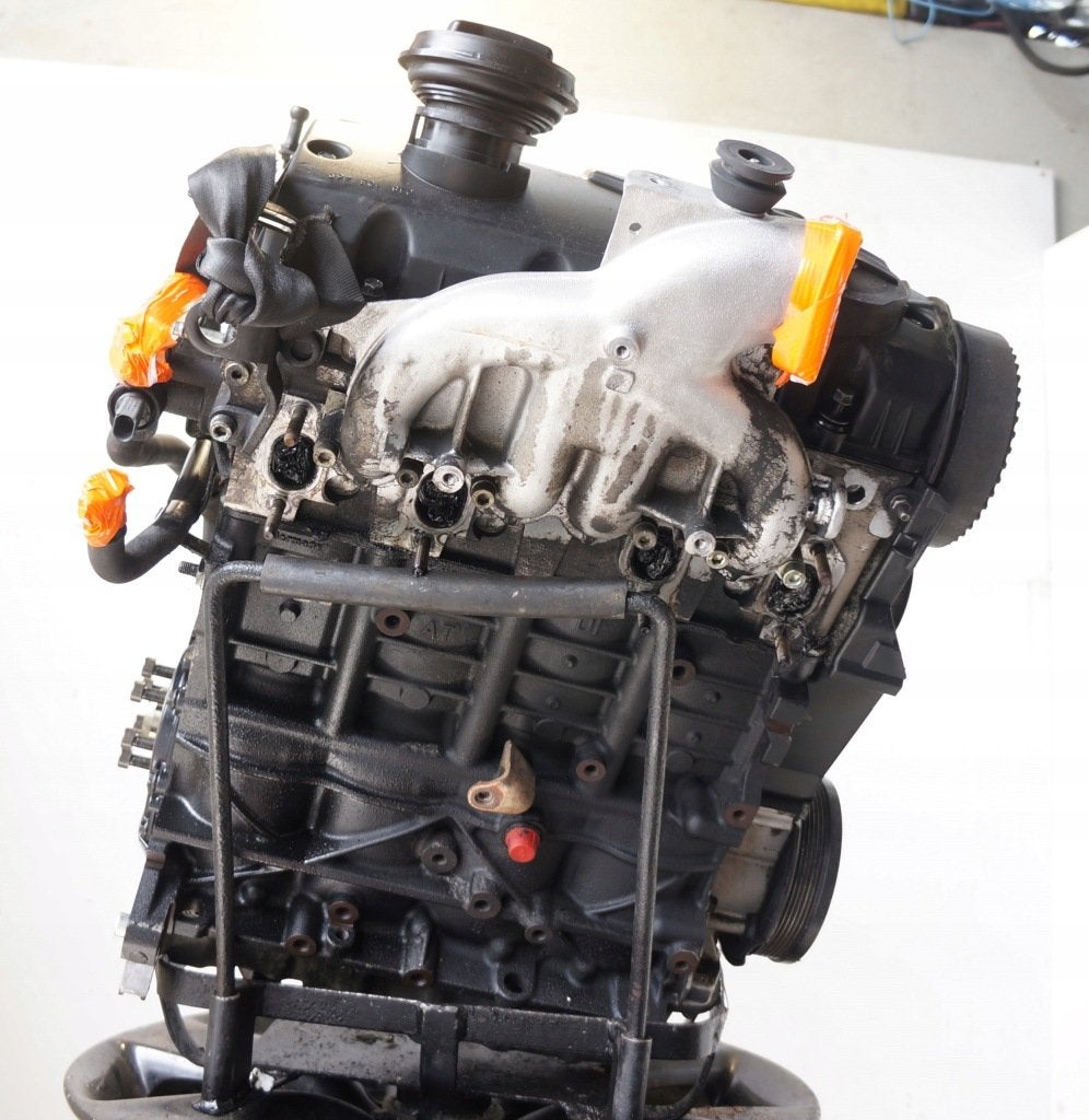 Moteur BKC Nu GOLF SKODA LEON PASSAT TOLEDO JETTA ALTEA, Envoi, Utilisé, Skoda