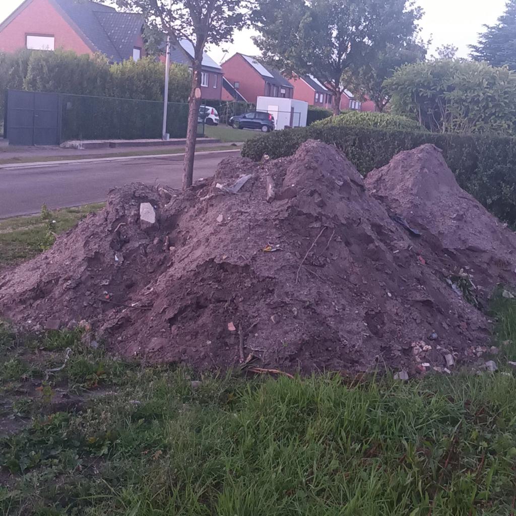 Gratis grond op te halen, Ophalen