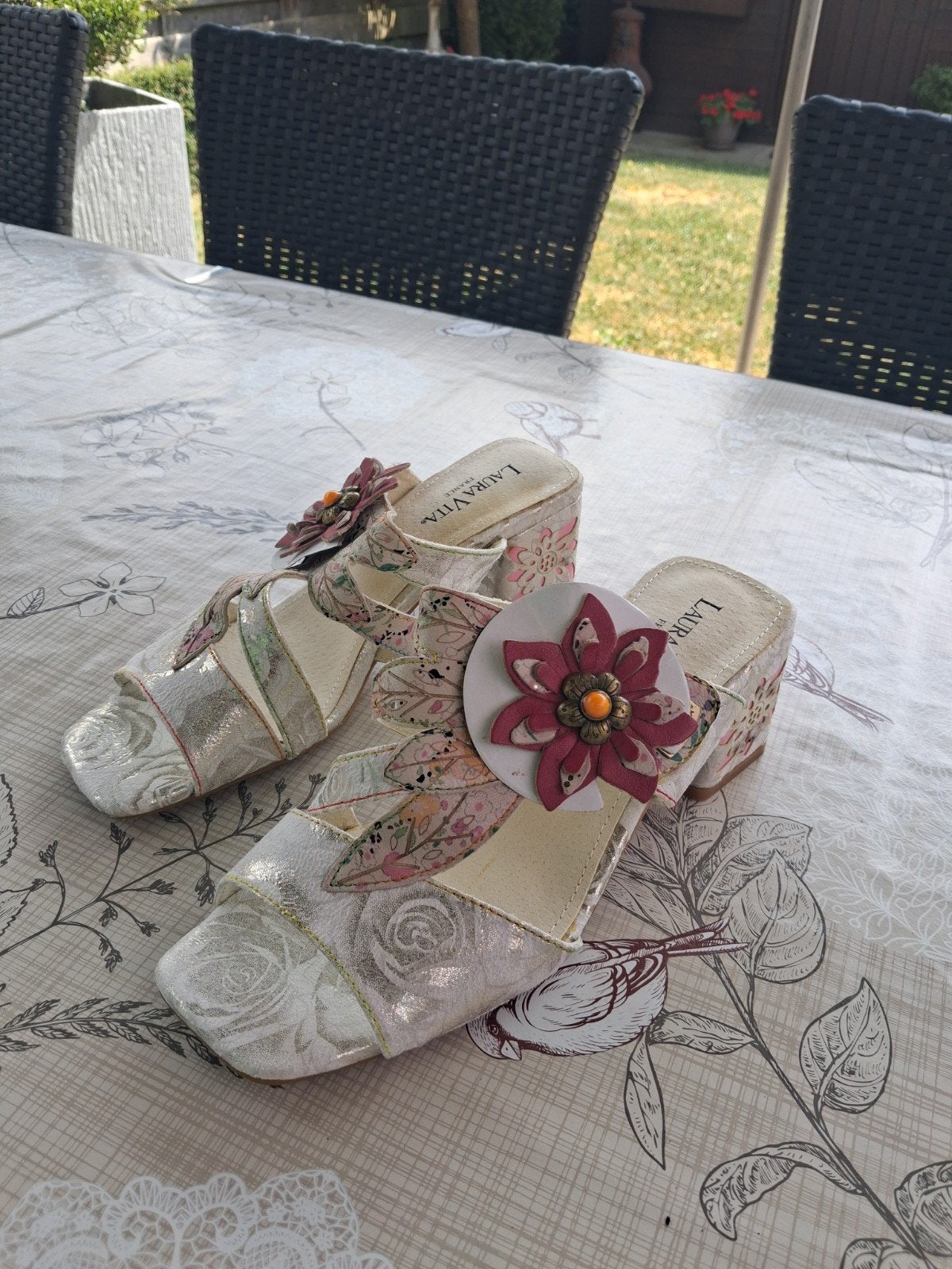 hakken pumps Laura vita maat 39, Kleding | Dames, Schoenen, Pumps, Overige kleuren, Nieuw, Ophalen of Verzenden