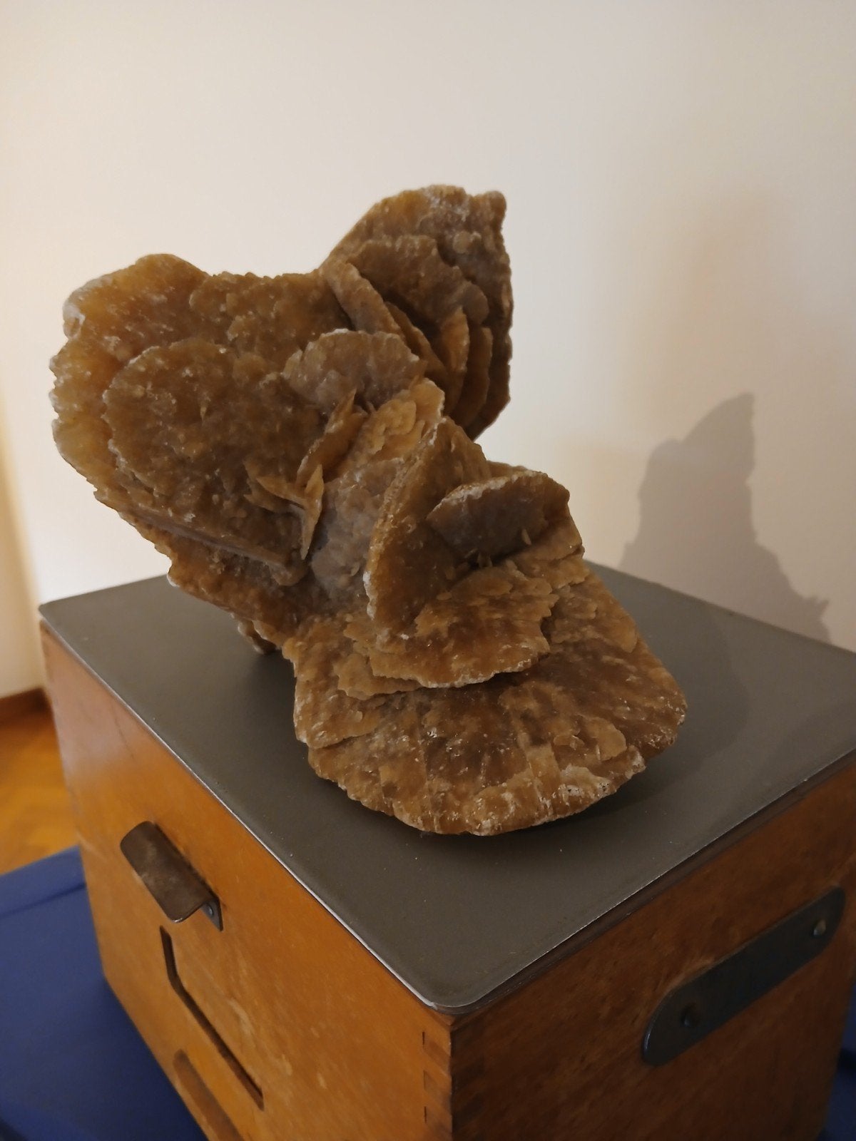 Très belle rose des sables 20 X 14 X 16 cm 1kg 400, Ophalen