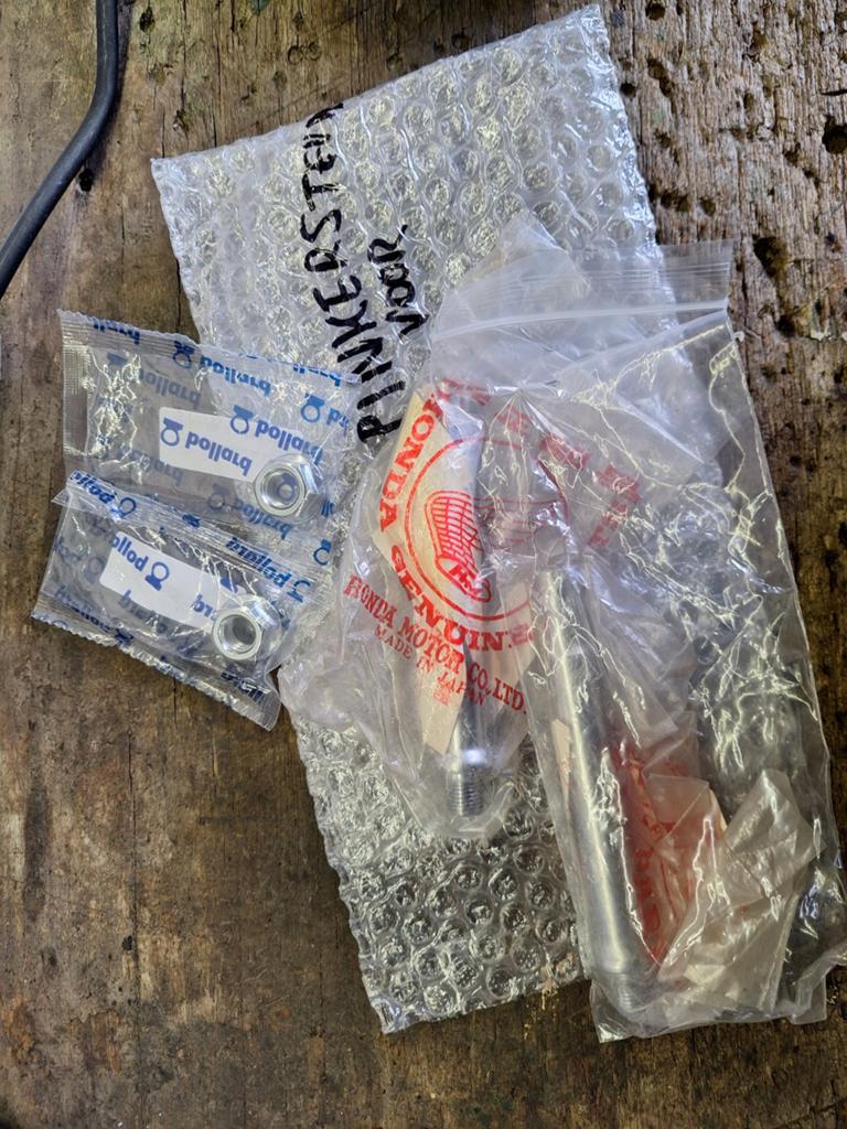 Honda PX NOS Pinkersteun set chrome (6V model), Motos, Enlèvement ou Envoi