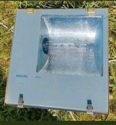 Philips buitenstraler IP65 – industriële schijnwerper, Ophalen, Lamp