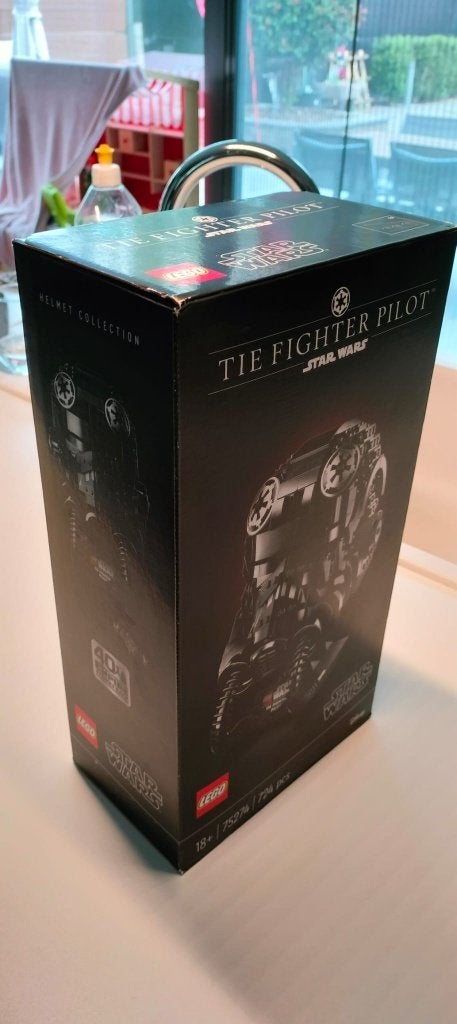 Lego Star Wars TIE Fighter Pilot Helmet 75274, Kinderen en Baby's, Star Wars, Nieuw, Ophalen of Verzenden, Complete set