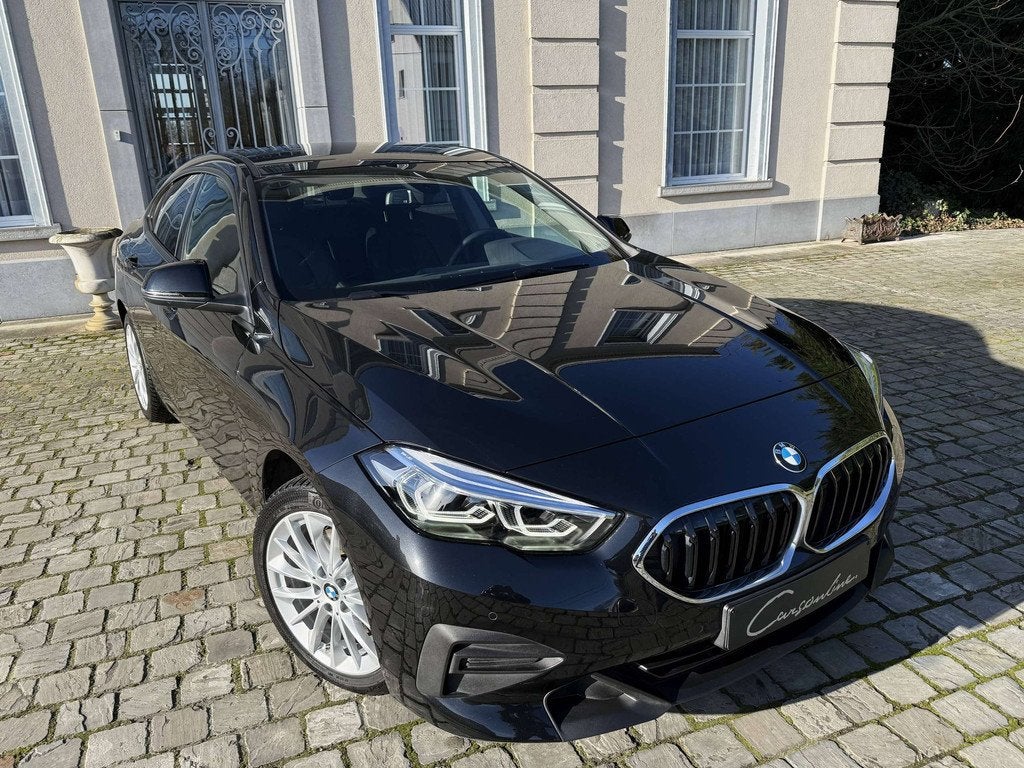BMW 2 Serie 216 d Gran Coupe Aut. Verwarmde Sportzetels, Gar, Auto's, BMW, Automaat, Gebruikt, 116 pk, Zwart