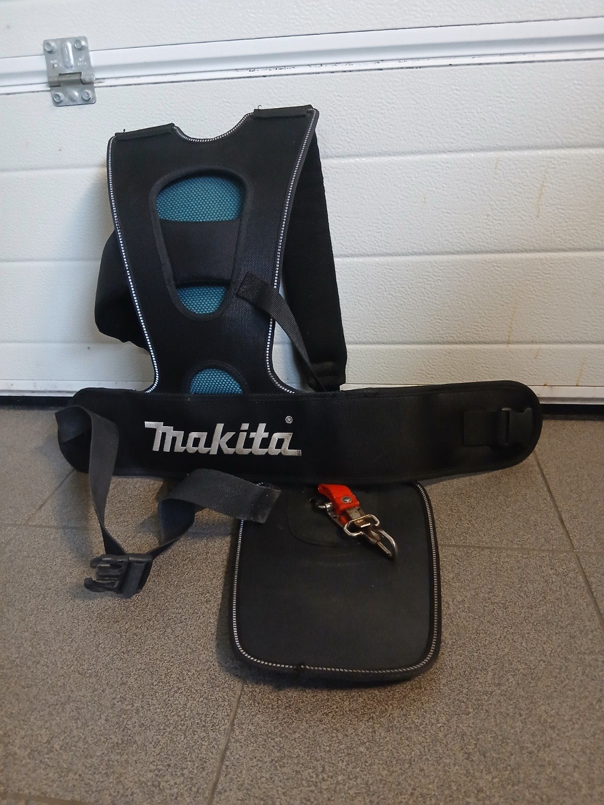Harnais de débroussailleuse professionnel Makita, Enlèvement ou Envoi, Comme neuf, Makita