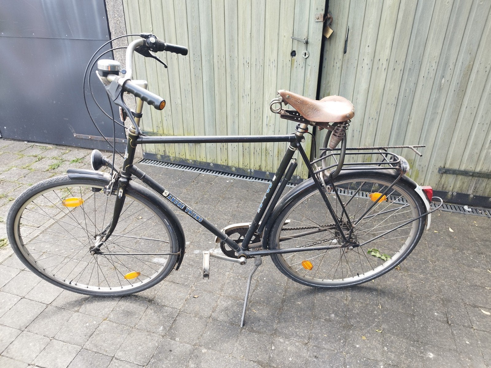 Heren retrofiets, Enlèvement
