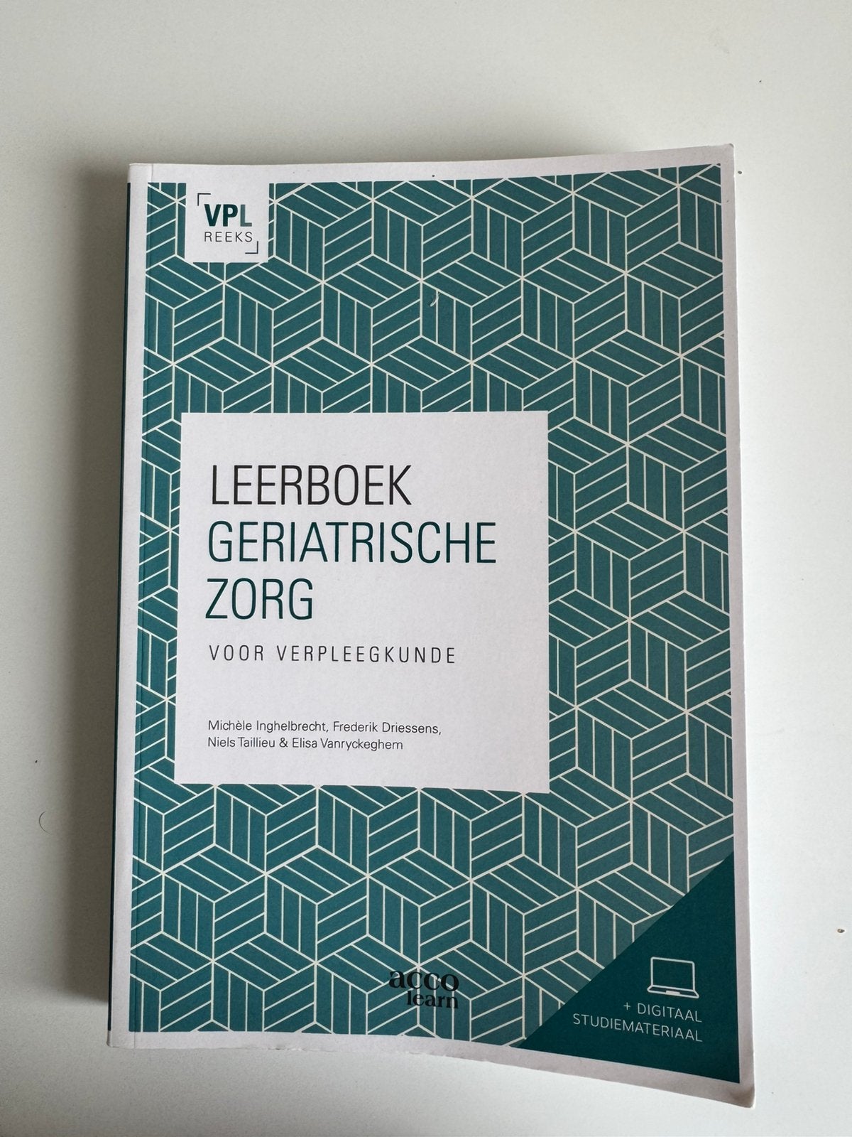 Leerboek geriatrische zorg voor veroleegkunde, Boeken, Ophalen, Zo goed als nieuw, Hogeschool