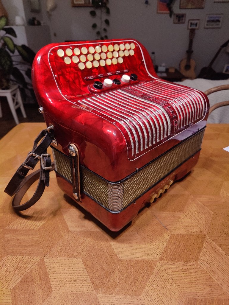 Accordéon Hohner diatonique, Musique & Instruments, Accordéons, Autres formats, Avec valise, Enlèvement, Utilisé