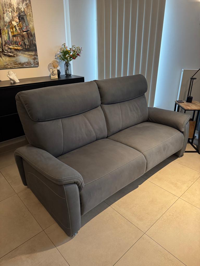 salus salon 3 zit met 2 el. relaxen en 1 zit, Ophalen, Zo goed als nieuw