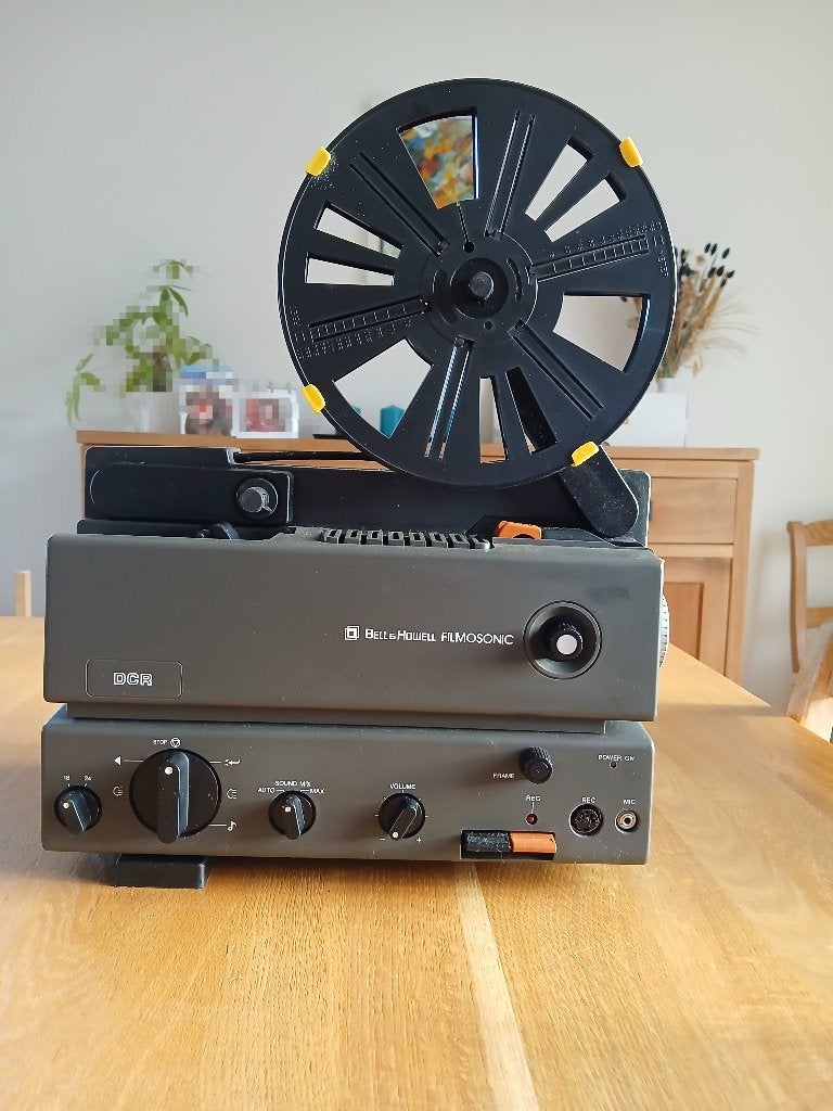 Projecteur Bell&Howell DCR Filmsonic pour super 8, Enlèvement, Utilisé, Bell&Howell