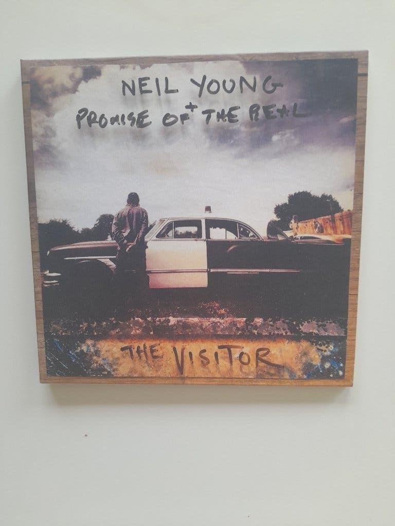 Neil Young + Promise Of The  Real, Cd's en Dvd's, Cd's | Rock, Blues Rock, Inclusief boekje, Ophalen of Verzenden, Zo goed als nieuw