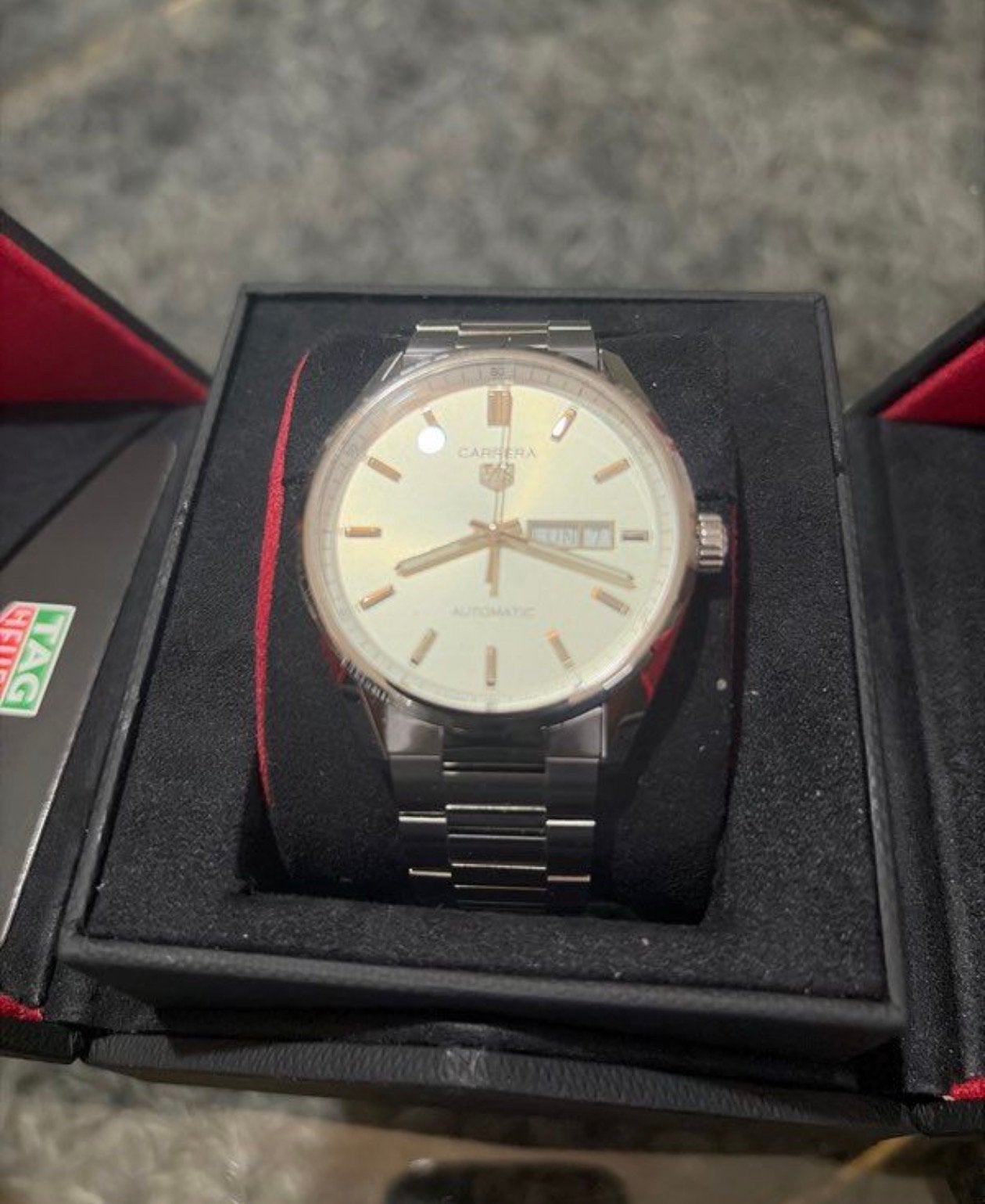 Tag heuer carrera, Enlèvement, Comme neuf, Acier, Cuir