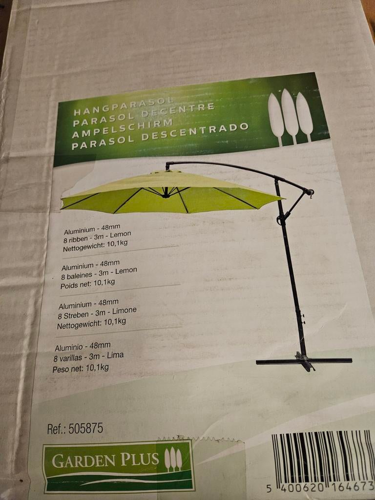 Lot parasols 3m of 2x3 m +voetparasol nieuwe in Houthalen, Tuin en Terras, Parasols, Ophalen