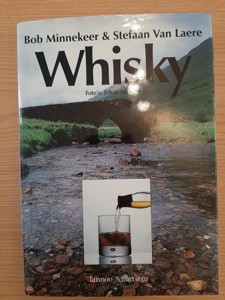 Boek - Whisky door Bob Minnekeer, Ophalen of Verzenden, Zo goed als nieuw, Overige typen, Minnekeer Bob en Van Laere Stefaan