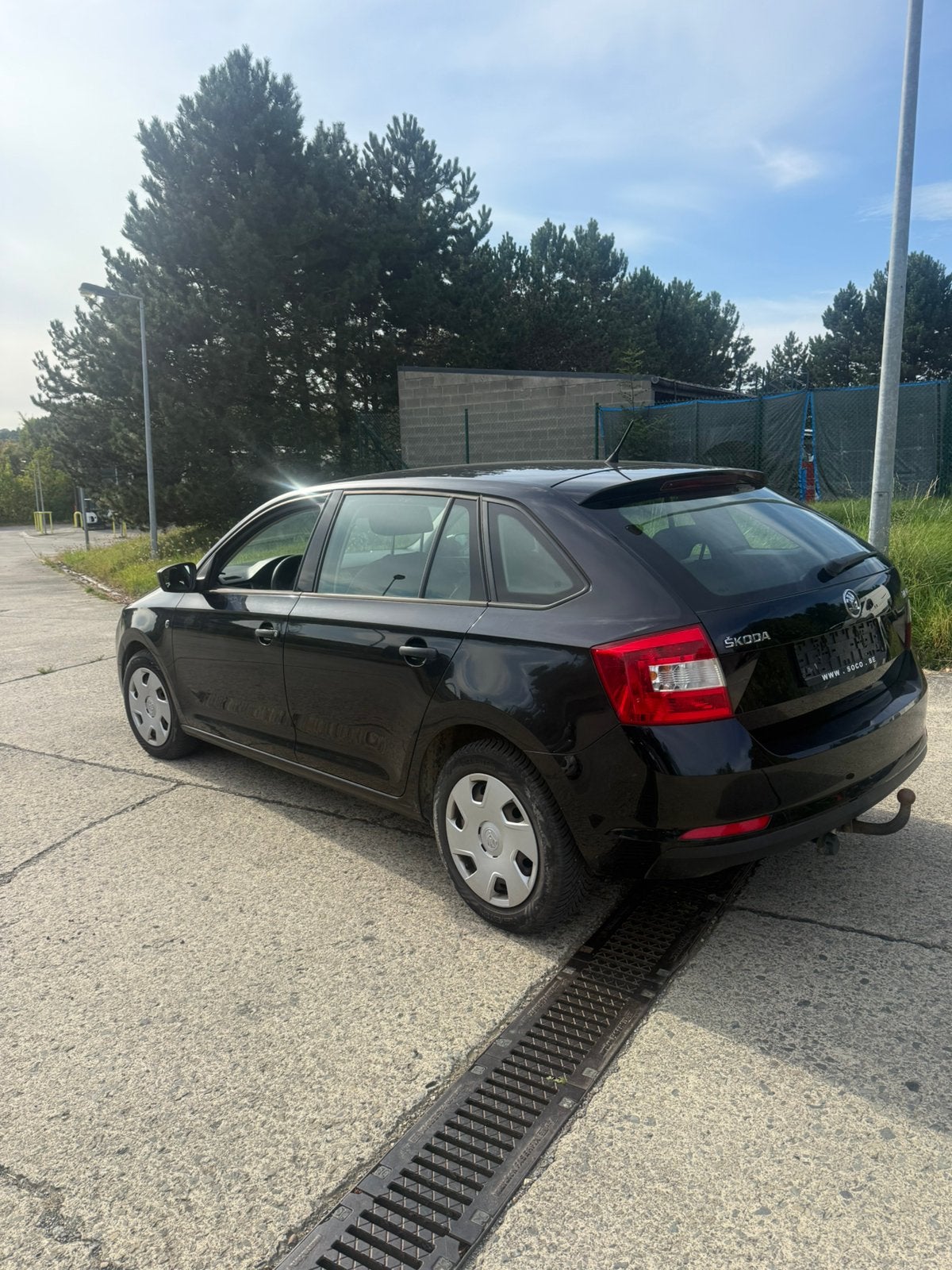 Skoda Rapid 1,2 essence /1 er propriétaire état nikel, Autos, Skoda, Euro 5, Achat, USB, Entreprise