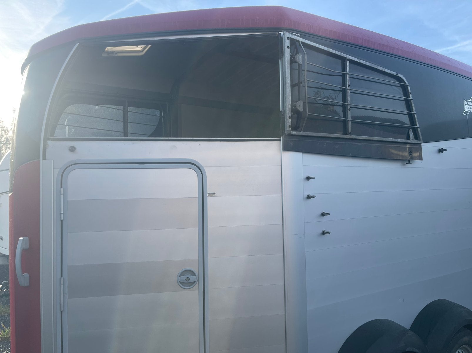 Ifor williams HBX 511 2020 avec aperçu, Enlèvement, Utilisé, Aluminium, Remorque 2 chevaux