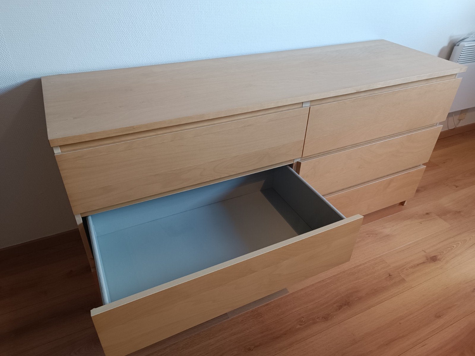 Oak-coloured large dresser with 6 drawers, Ophalen, 5 laden of meer, 150 tot 200 cm, Minder dan 100 cm