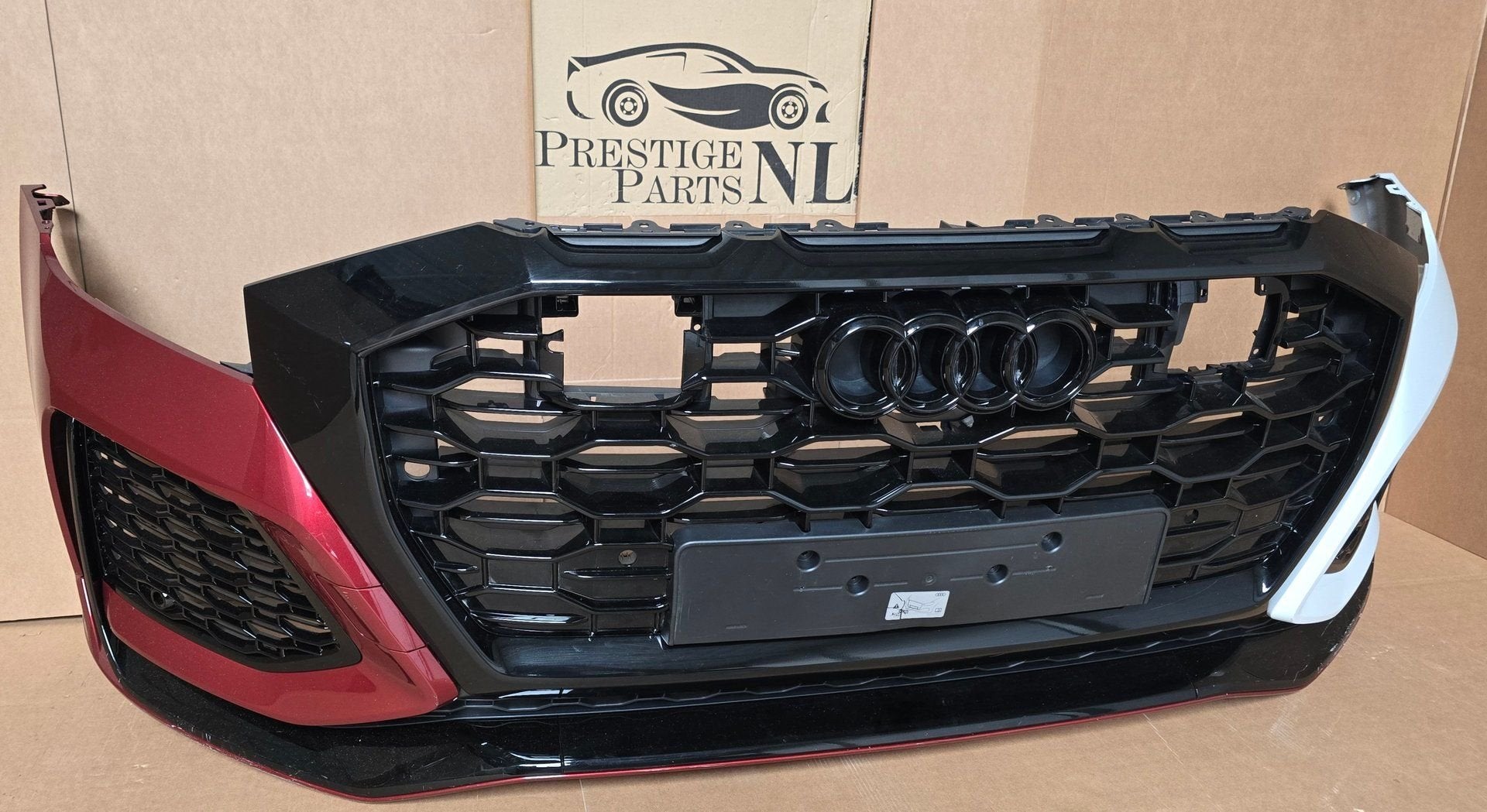Voorbumper Audi Q8 RSQ8 4M8 Origineel Bumper bj.2018-2024 RS, Gebruikt, -, Voor, Ophalen of Verzenden