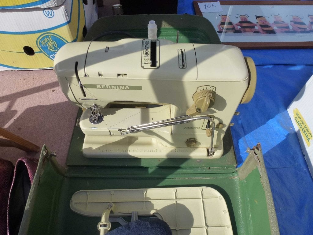 machine à coudre BERNINA Record 730 - datée en 1964, Hobby & Loisirs créatifs, Enlèvement, Utilisé, Machine à coudre, Bernina