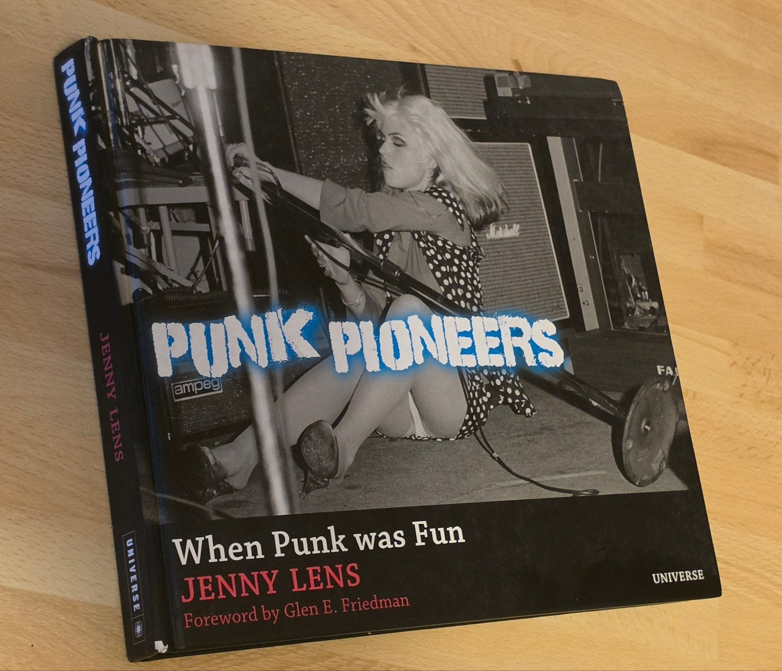 Pionniers du punk, Enlèvement ou Envoi